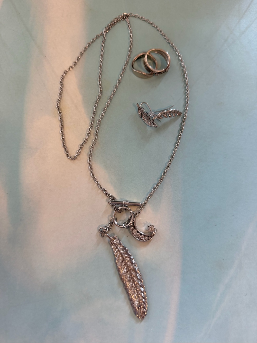 Sterling silver ring & Silver Style Feather & Crystal Pendant Necklace & Earings